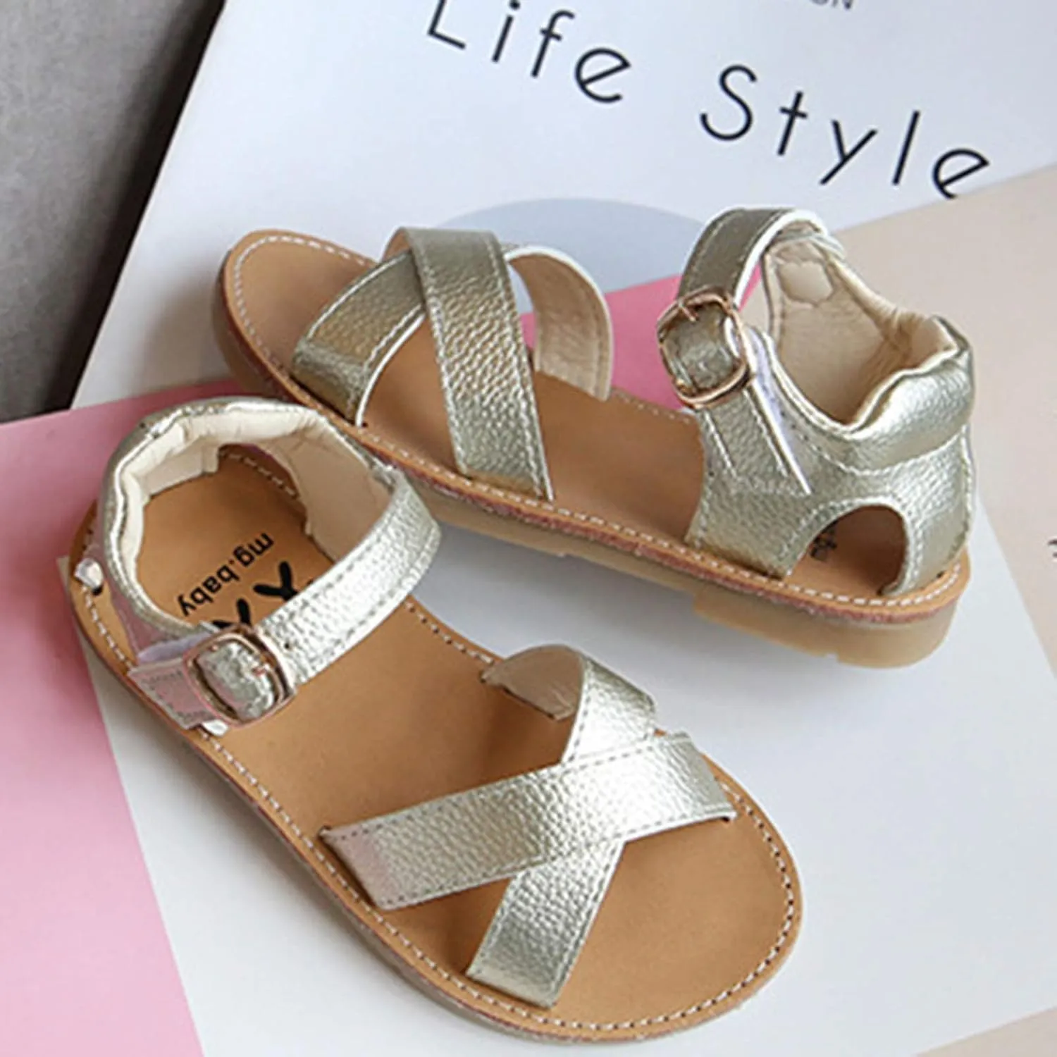 Baby Girls Leather Padded X-Strap Sandals Flat Soft Wide Shoes Toddler Kids Ankle Buckle P𝐞ep Toe Summer Sandals Comfy