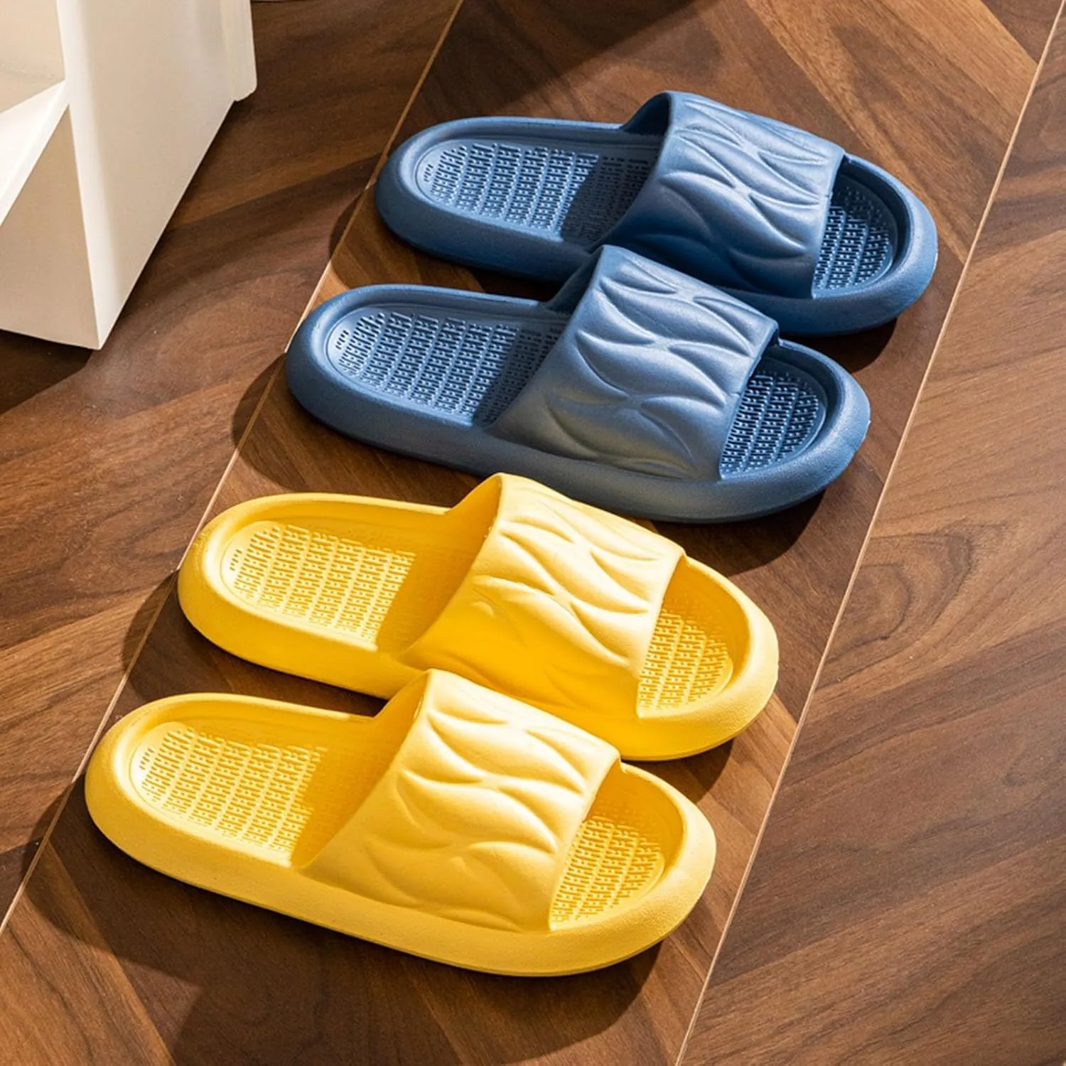 Bathroom Slippers Beach Slippers for Women Shower Shoes for Living Room Pool Beach Spa Public Showers