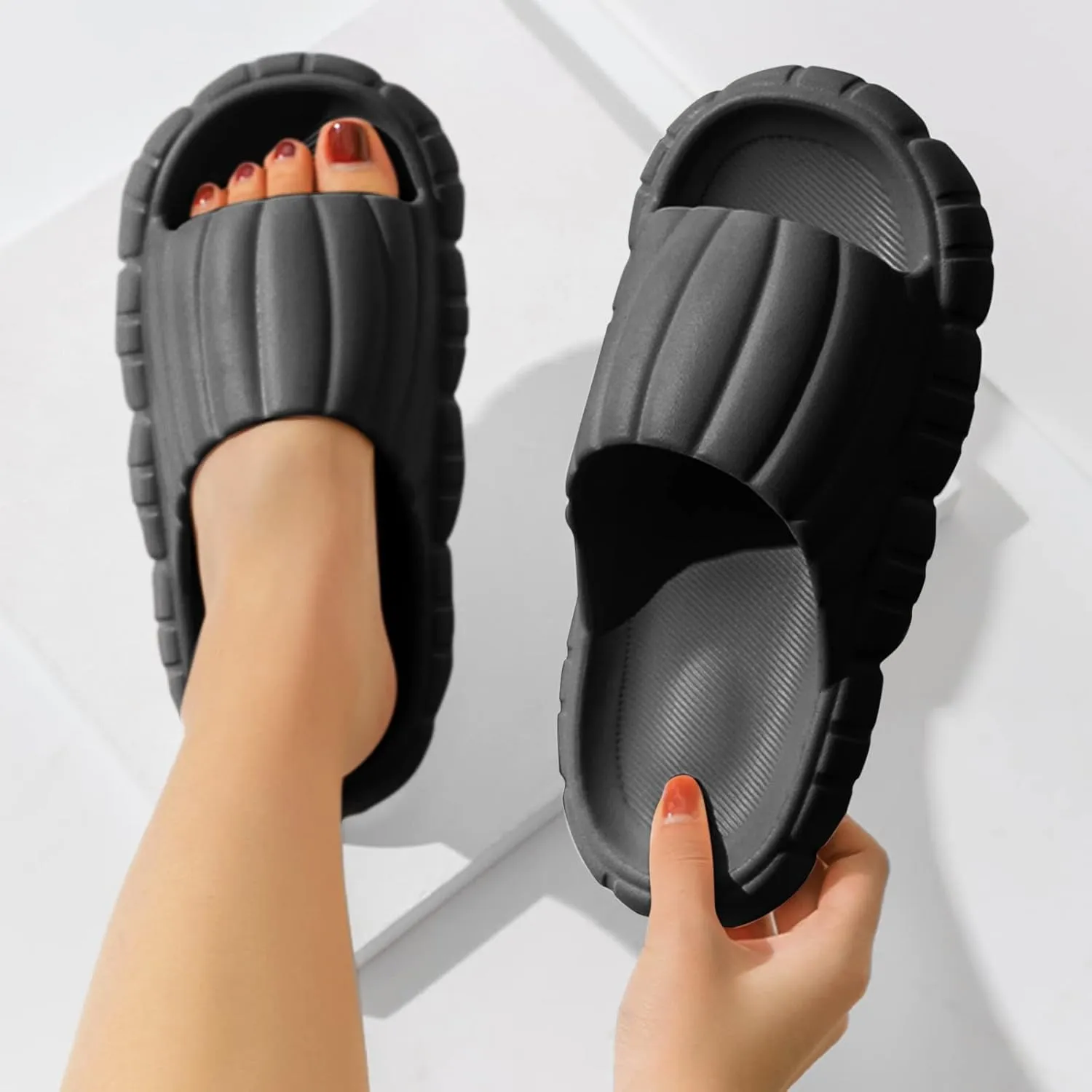 Bathroom Slippers Shower Shoes Quick Drying Sandals Indoor and Outdoor Quick Drying Non-Slip Pool Slides