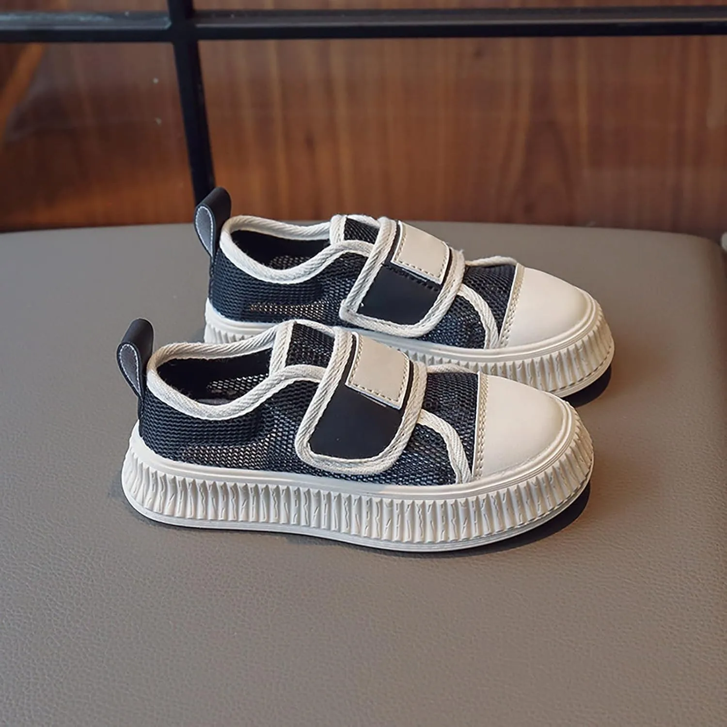 Boys Girls Mesh Hollow Sport Shoes Toddler Adjustable Strap Sports Casual Breathable Sneakers Tennis Shoes