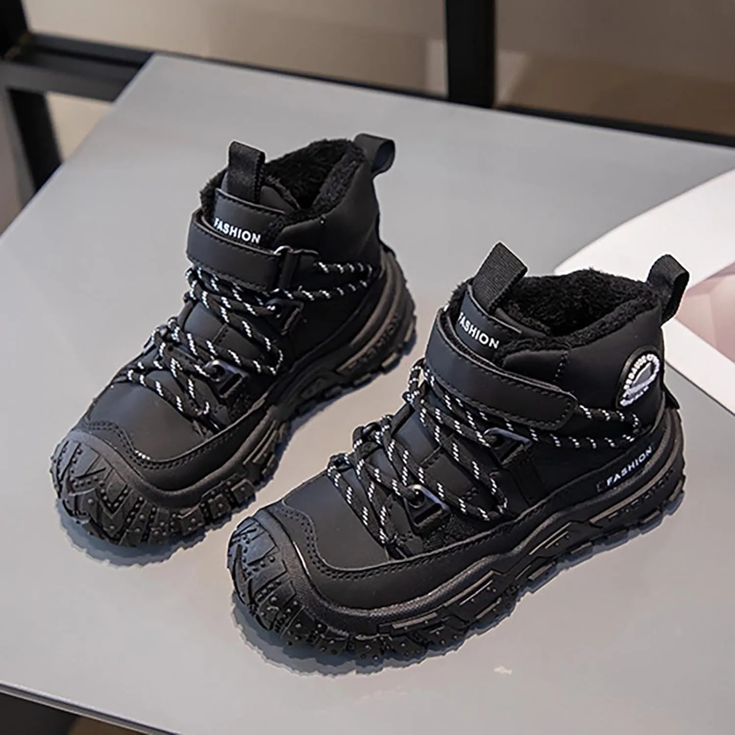 Boys Winter Snow Boots Warm Outdoor Hiking Shoes Kids Girls Anti-Slip Lightweight Fr Lined Ankle Walking Shoes