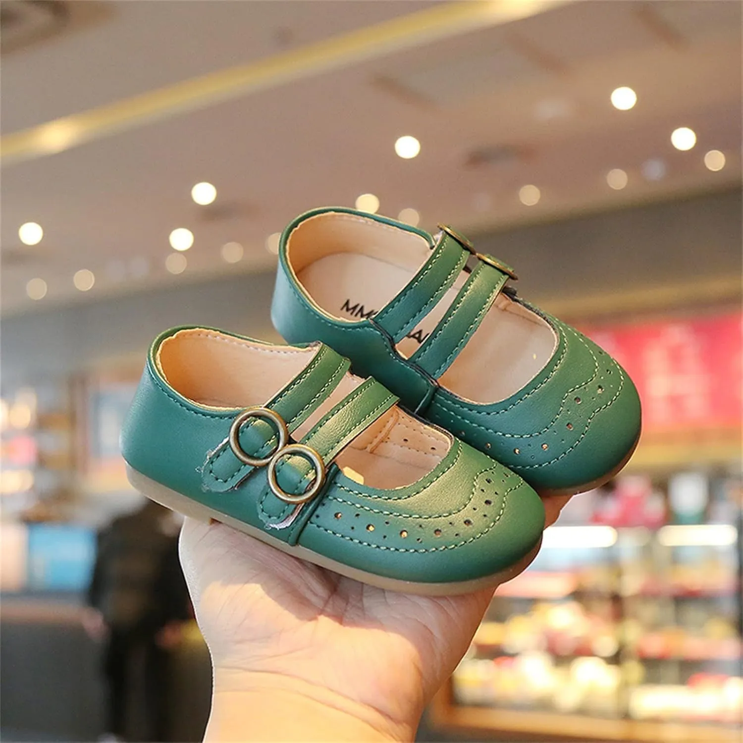 Buckle Shoes Summer And Autumn Girls Boots Cute Flat Hollow Hollow Breathable Comfortable Toddler Shoe Size 4