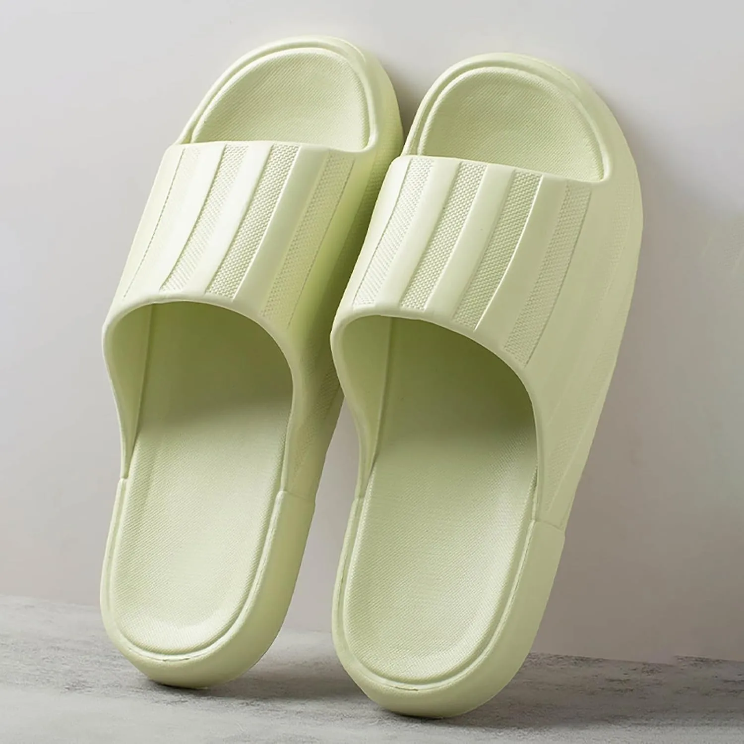 Cloud Slides Men Open Toe Shower Shoes Bathroom Sandals Shower Sandals House Shoes with Low Arch Support