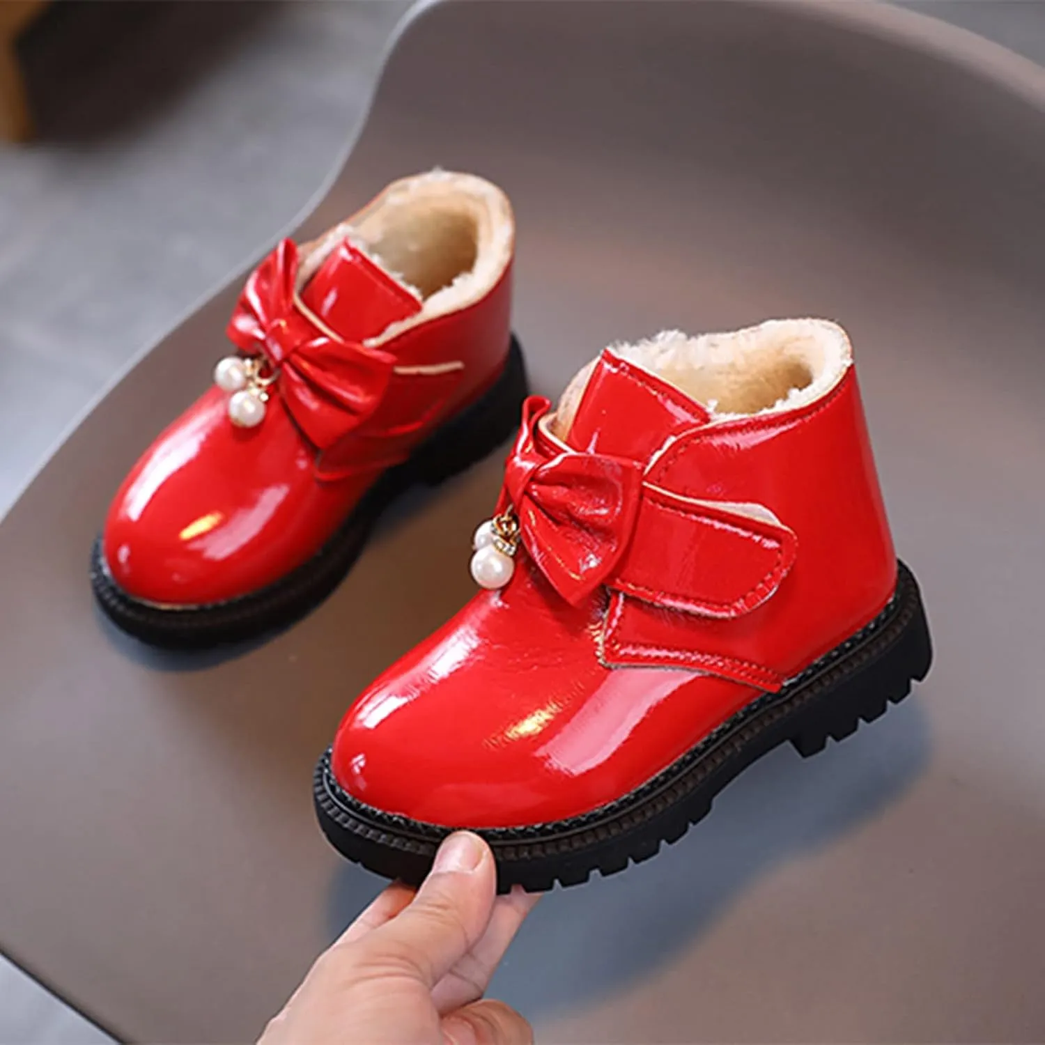 Fashion Winter Girls Snow Boots Plush Lined Warm Ankle Boots Slip On Waterproof Outdoor Booties Comfortable Shoes (Red, 5-5.5 Years)