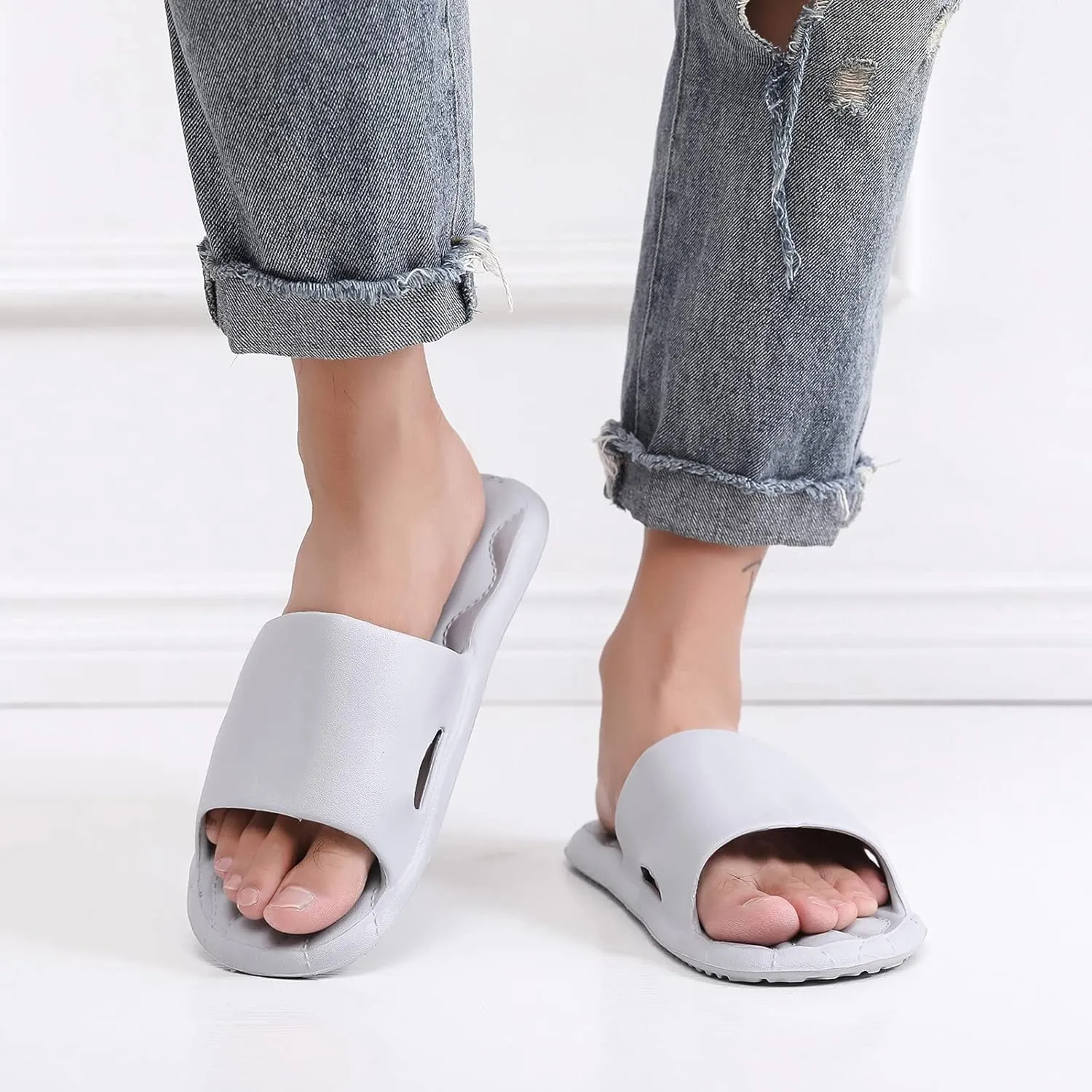 Indoor Slippers Men Non Slip Quick Drying Shower Slides Slide Slippers for Bathroom House Slipper Outdoor