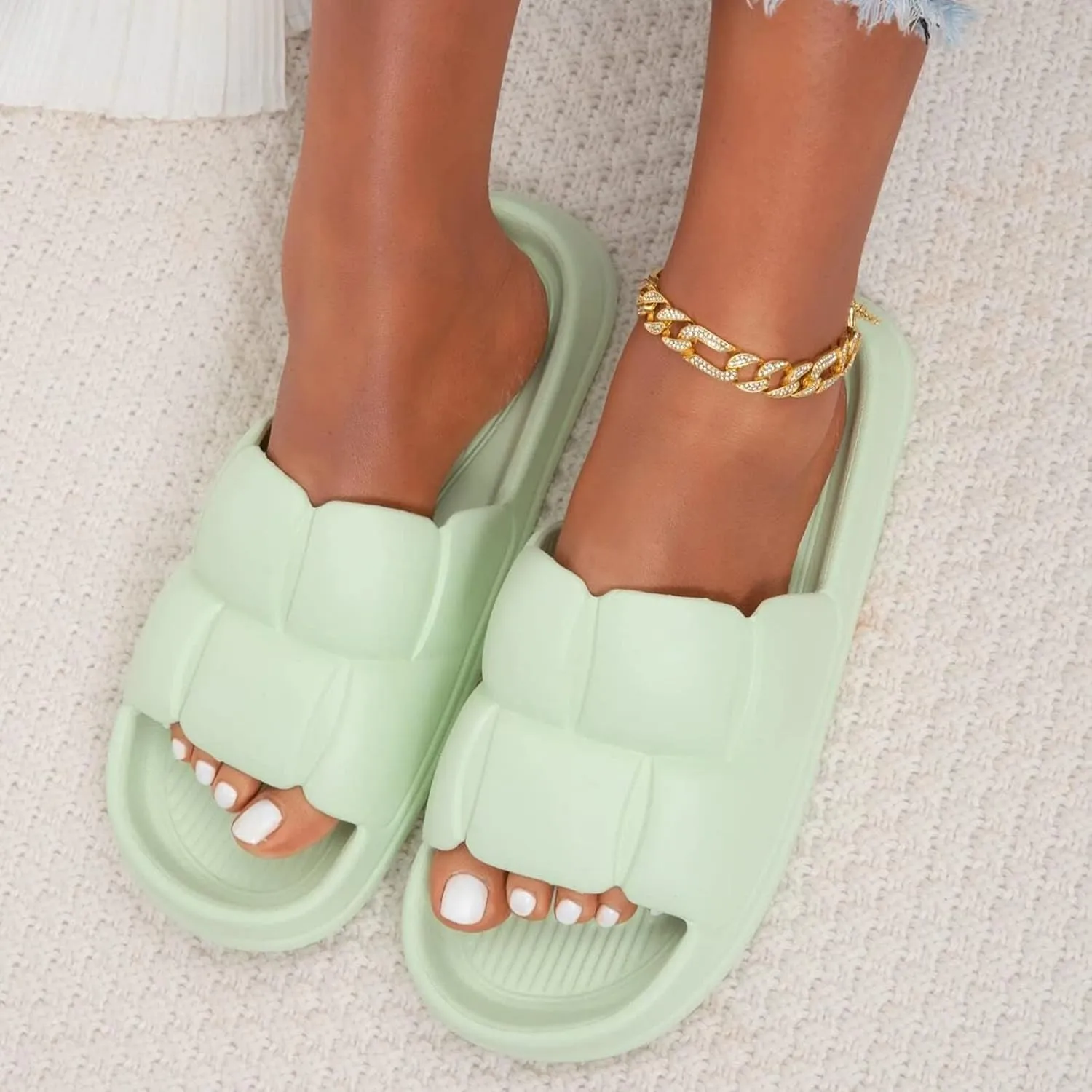 Indoor Slippers Platform Slippers for Women Shower Shoes for Living Room Pool Beach Spa Public Showers