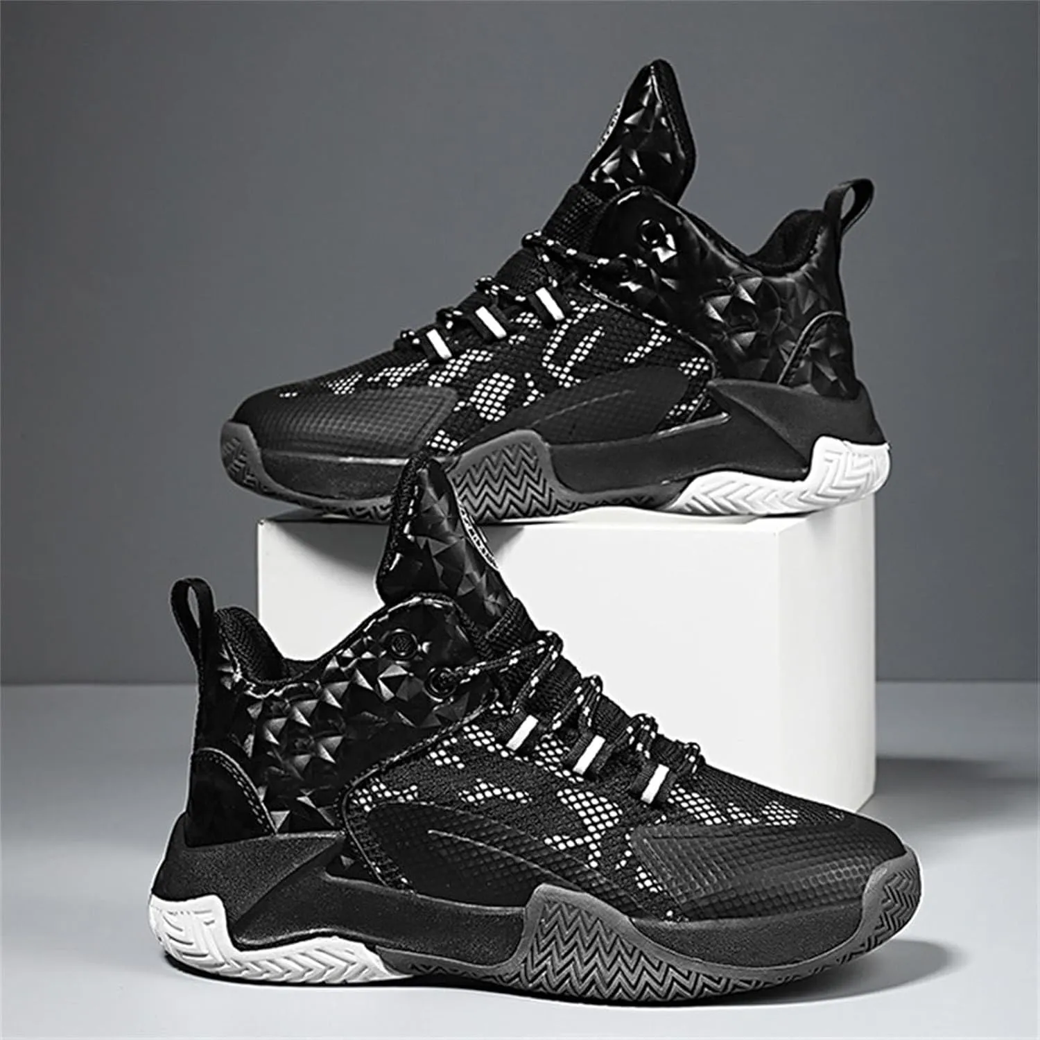Kid's Basketball High Top Sneakers Boys Girls Comfort Lace-Up Breathable Walking Slip On Sneakers Sports Running Shoes