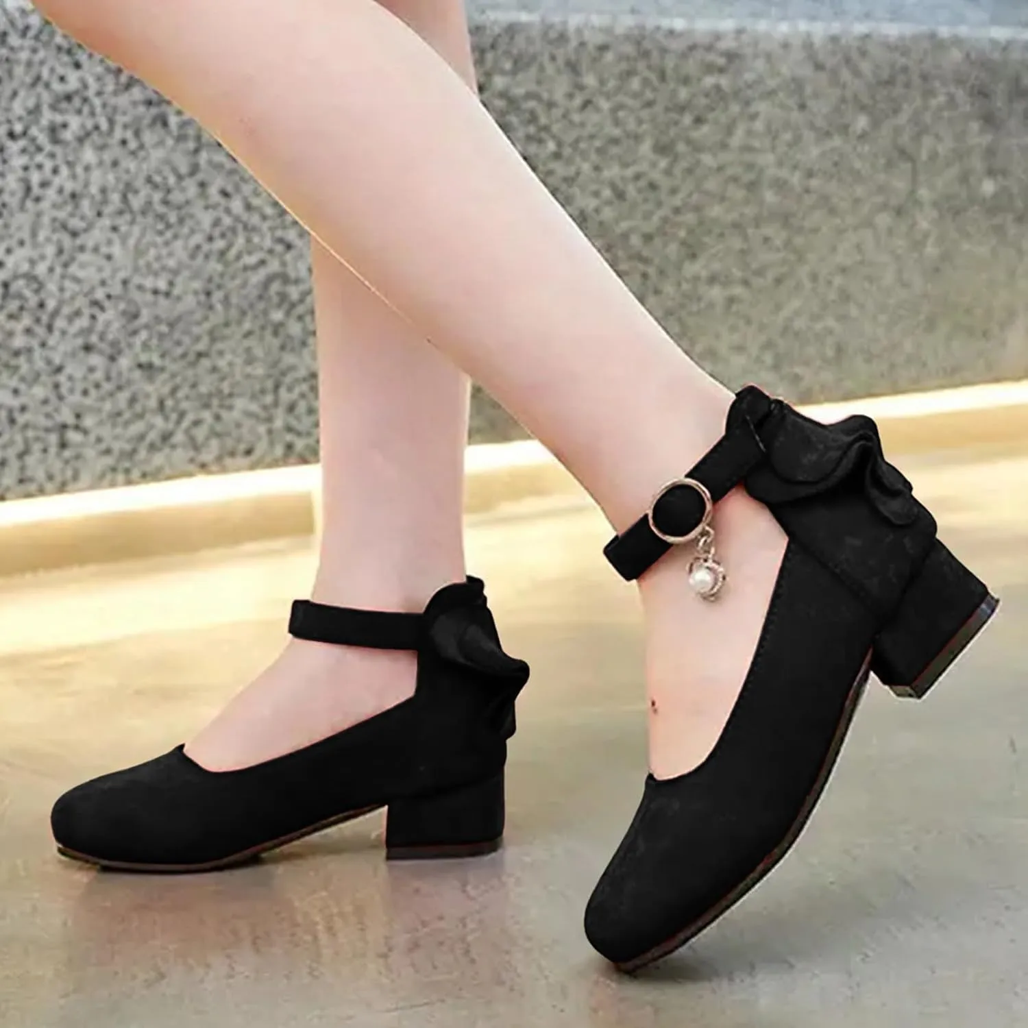 Kids Hiking Shoes Children Shoes Thick High Heel Sandals Fashionable Diamond Bow Small High Heel Toddler Slide