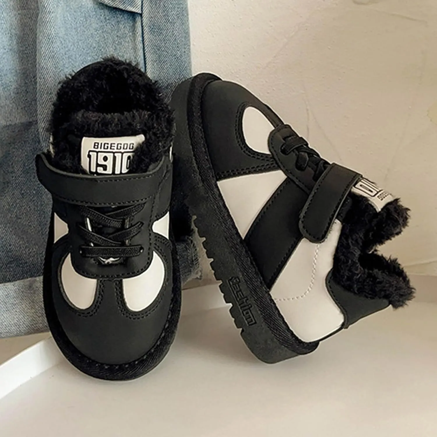Kids Sneakers for Girls Boys, Comfortable Anti-Collision Non-Slip Stylish Lightweight Platform Athletic Shoes