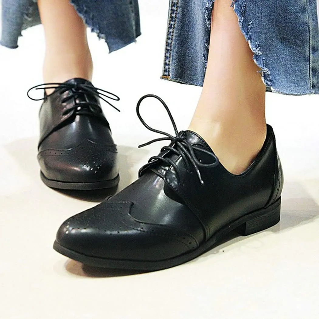 KIKIVIVI Womens Wingtip Oxford Brogue Low Heel Pumps Lace Up Round Toe Shoes