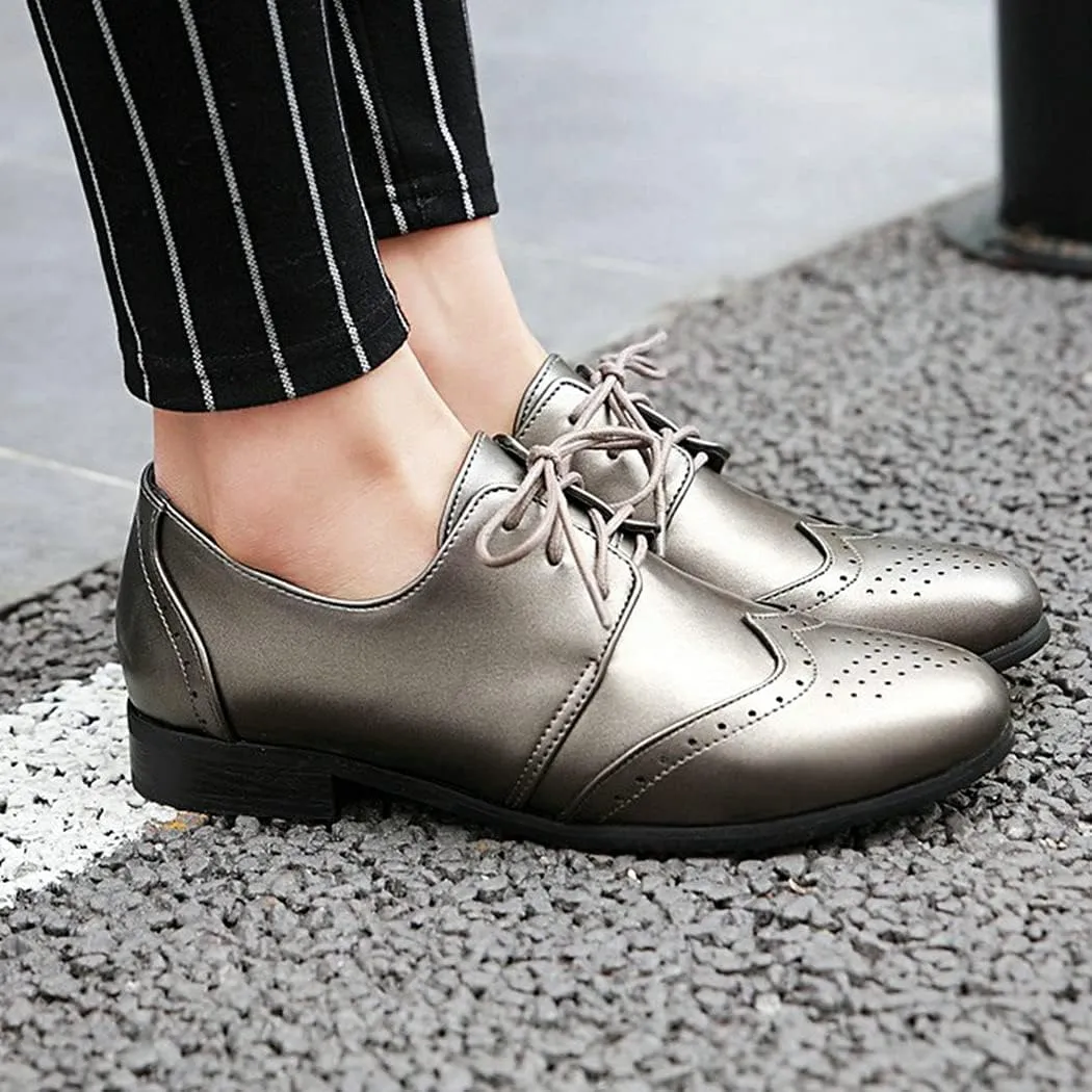 KIKIVIVI Womens Wingtip Oxford Brogue Low Heel Pumps Lace Up Round Toe Shoes