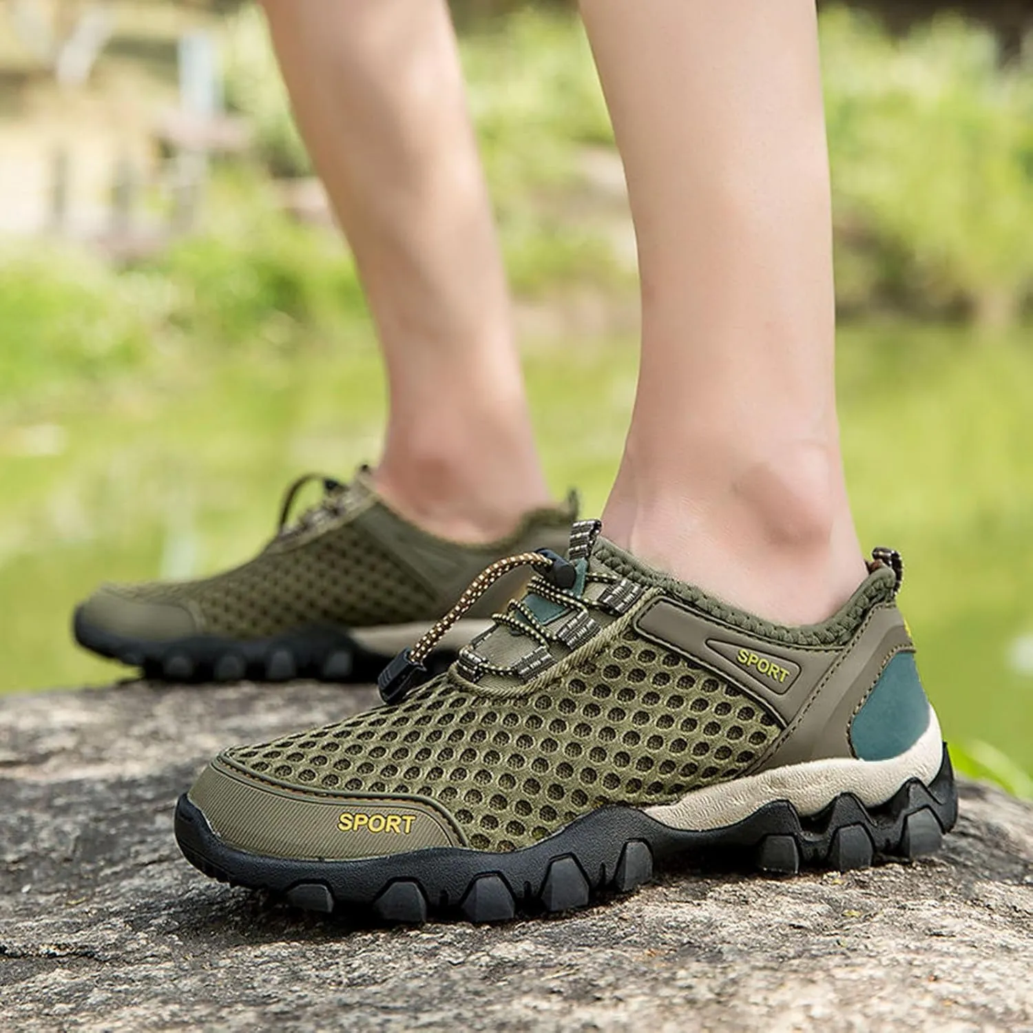 Men Summer Mesh Breathable Hiking Shoes Comfortable Walking Shoes Outdoor Travel Shoes Sneaker Rack for Men Bedroom Men Shoes