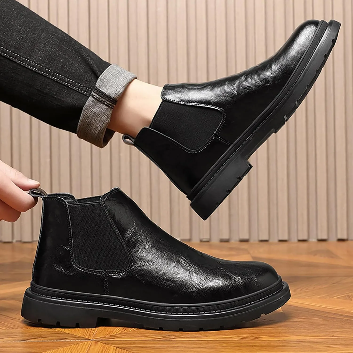 Men's Fur Lined Warm Elastic Slip-on Chelsea Ankle Boots Fashion Round Toe Mid-Top Dress Boots Casual Non Slip Lug Sole Winter Booties