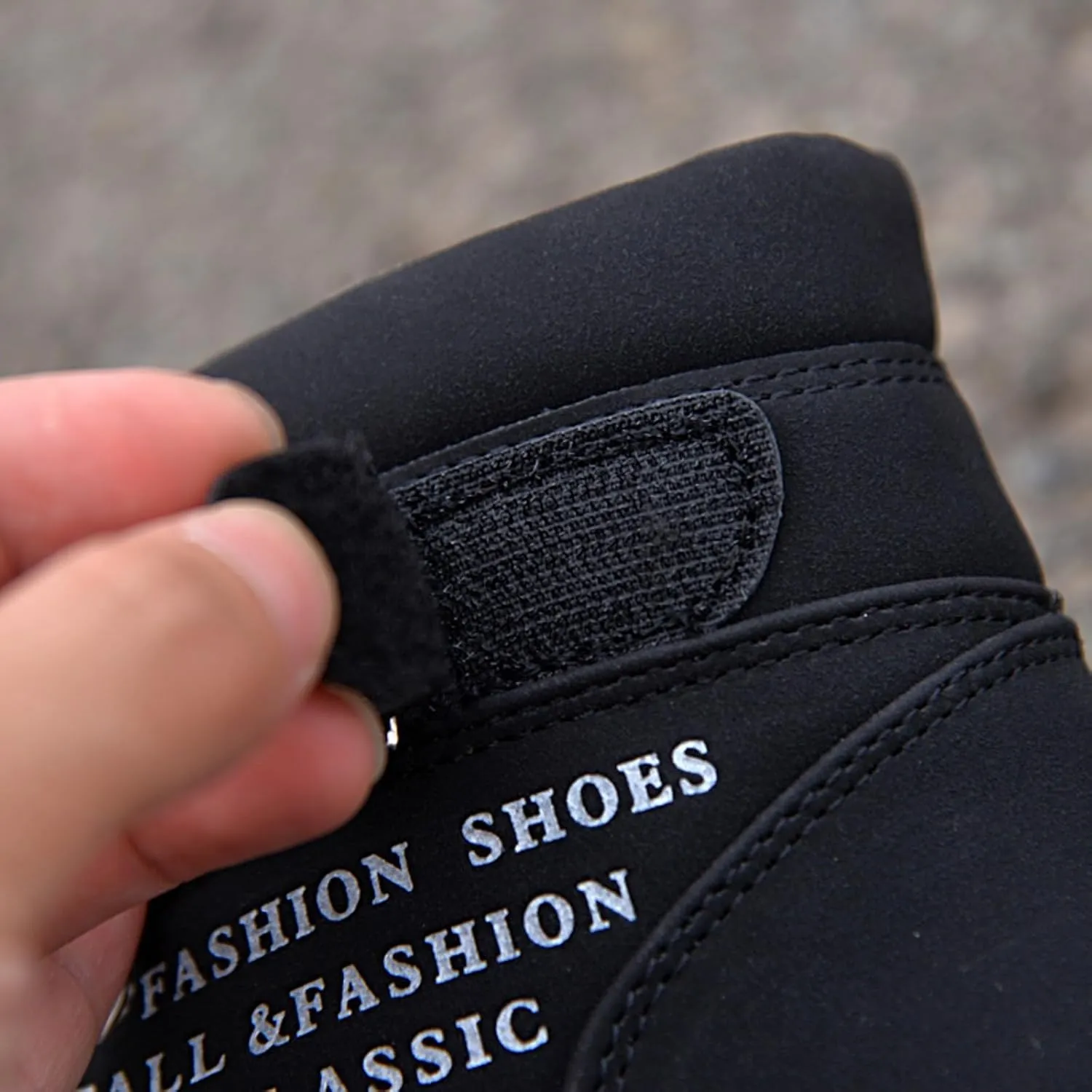 Men's High Top Sneakers Retro Casual Lace Up Sport Shoes Comfort Flat Bottom Walking Boots Outdoor Tall Water Boots Men