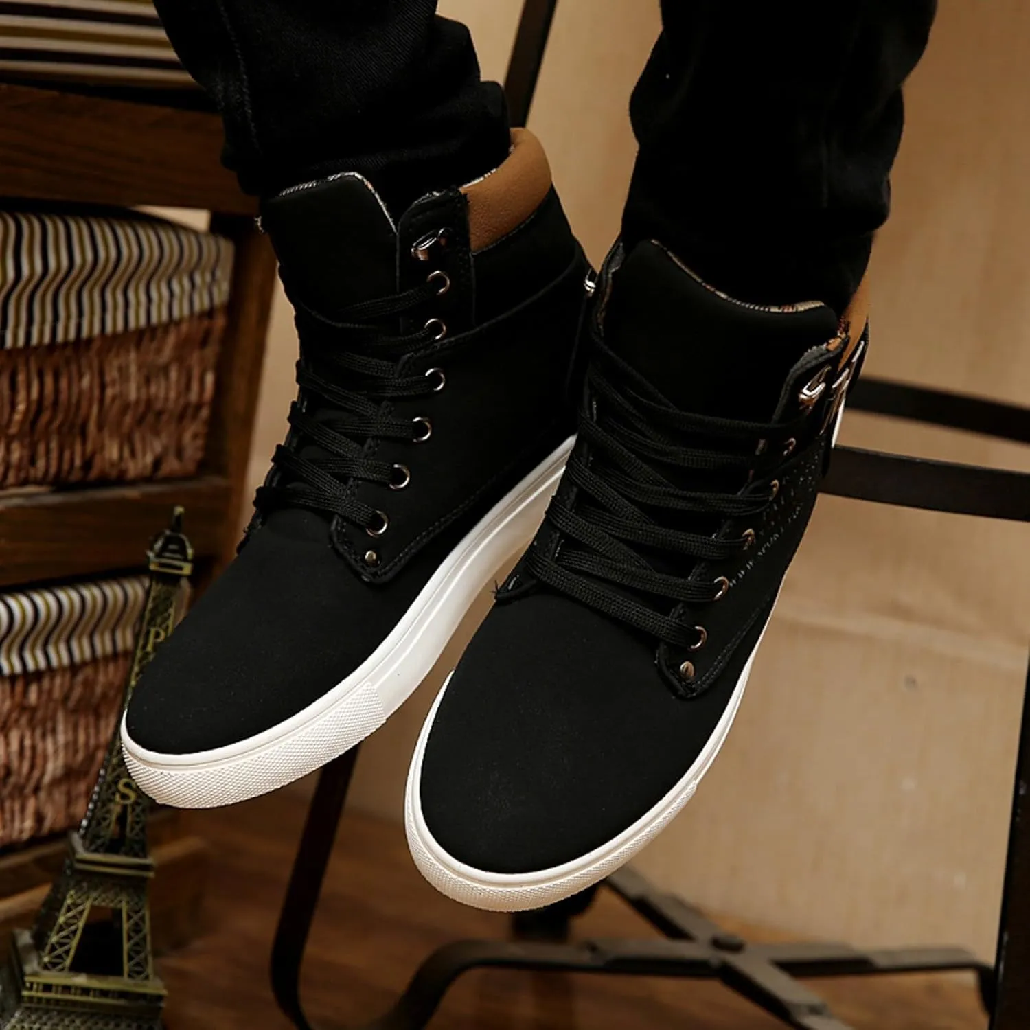 Men's High Top Sneakers Retro Casual Lace Up Sport Shoes Comfort Flat Bottom Walking Boots Outdoor Tall Water Boots Men