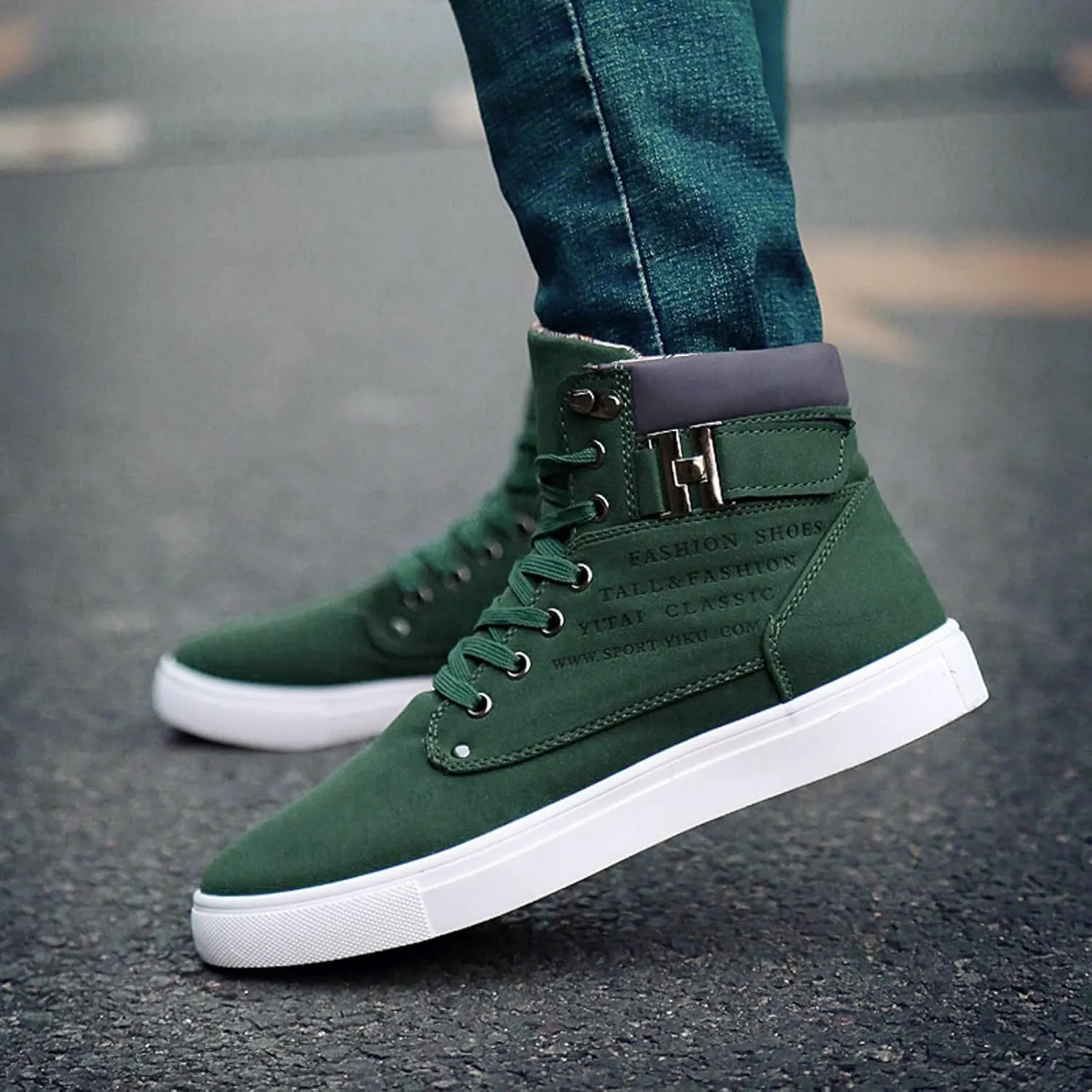 Men's High Top Sneakers Retro Casual Lace Up Sport Shoes Comfort Flat Bottom Walking Boots Outdoor Tall Water Boots Men
