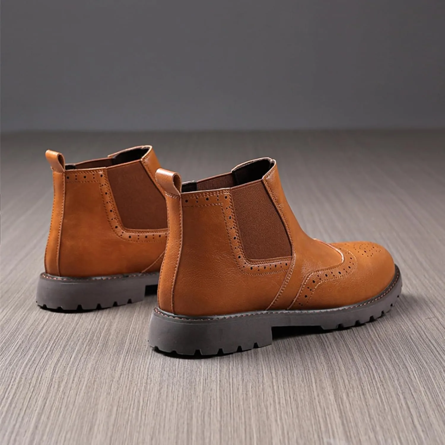 Men's Leather Wingtip Carving Thick Heel Chelsea Ankle Boots Fashionable Round Toe Elastic Band One-Step Low Thick Heel Non-Slip Formal Oxford Boots Casual Business Ankle Boots