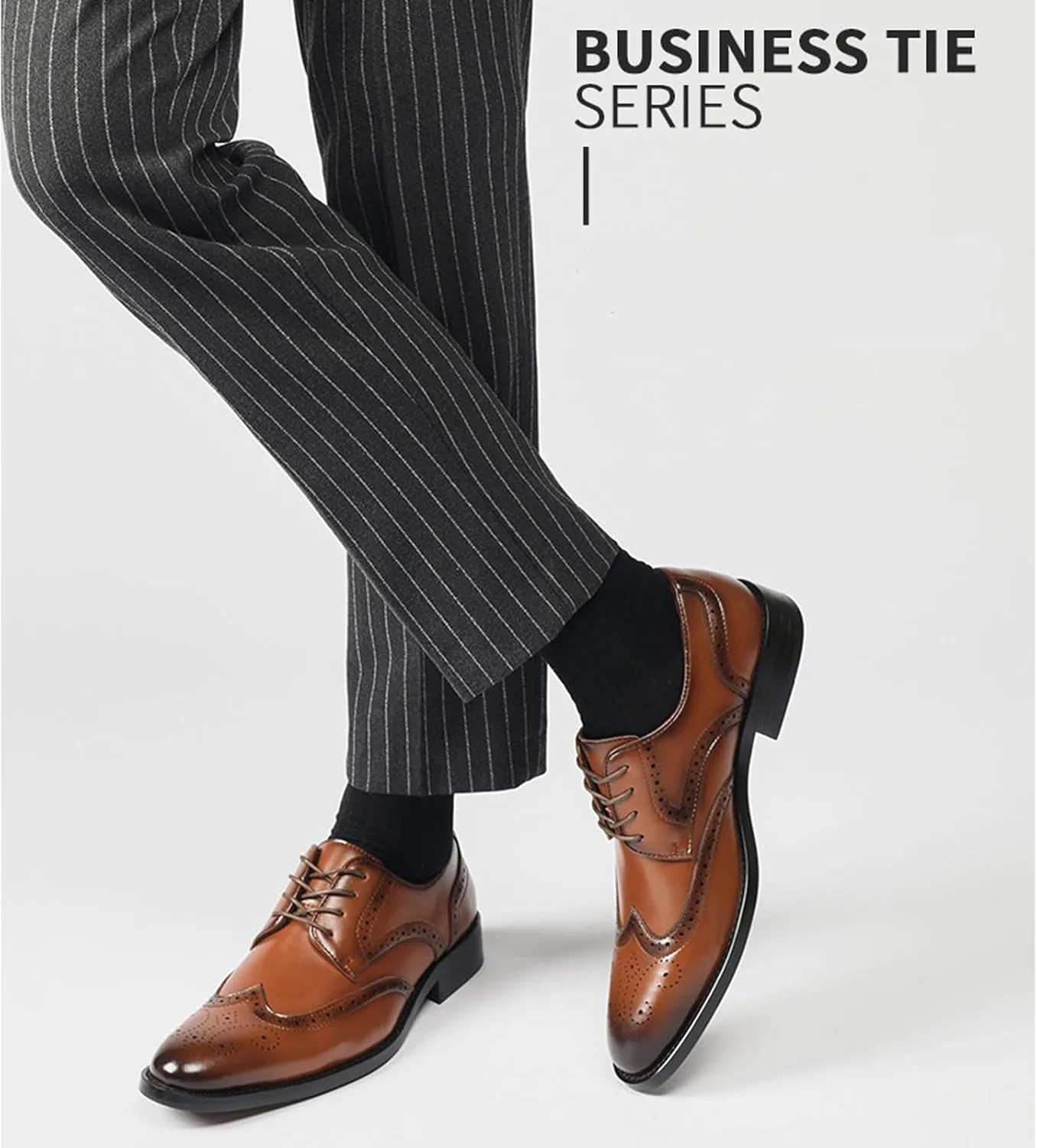 Men's Leather Wingtip Chunky Heel Oxford Shoes Business Pointed Brogue Carved Lace-Up Casual Work Dress Shoes Suitable for Work Wedding Driving