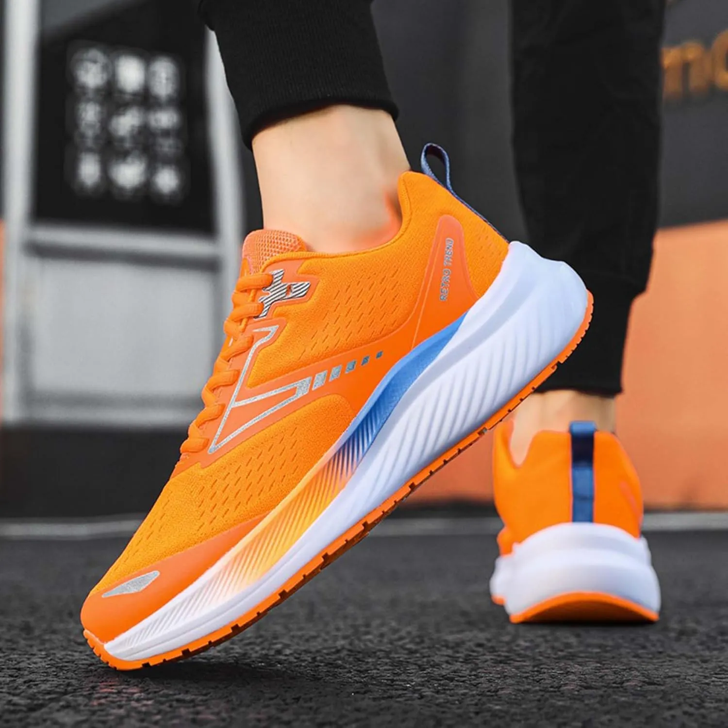 Men's Sports Running Shoes Fashion Sneakers Summer Breathable Mesh Walking Road Jogging Shoes Ladies Lace Up Lightweight Casual Walking Sneakers