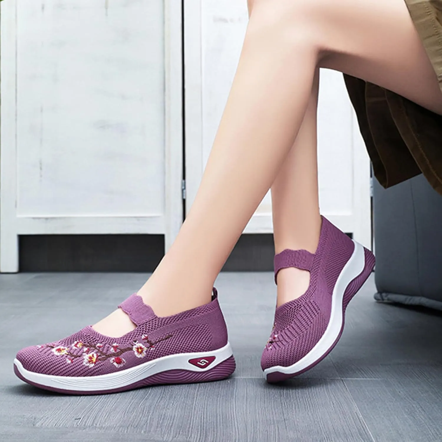 Orthopedic Shoes for Women Flower Embroidered Slip On Casual Woven Flat Loafers Breathable Soft Shoe Diabetic Walking Sneakers Comfortable Non Slip Work Sneaker with Arch Support