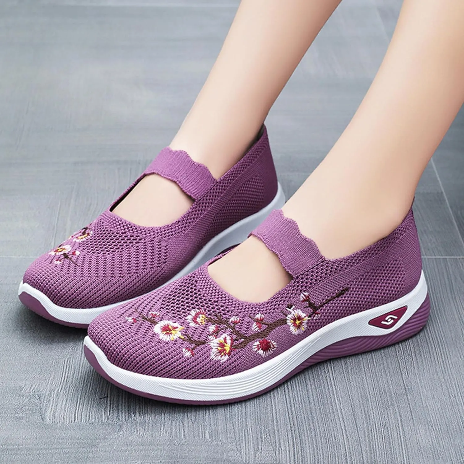 Orthopedic Shoes for Women Flower Embroidered Slip On Casual Woven Flat Loafers Breathable Soft Shoe Diabetic Walking Sneakers Comfortable Non Slip Work Sneaker with Arch Support