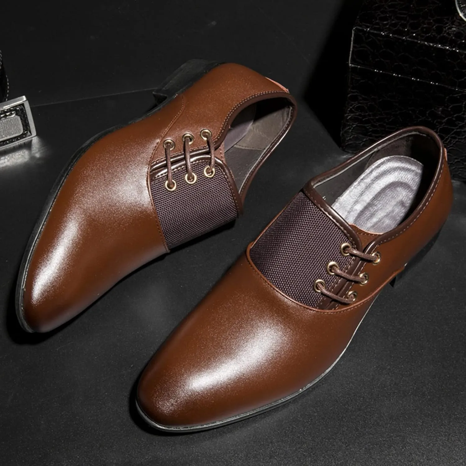 Retro Silp on Oxfords Shoes Men Comfortable Business Formal Shoes Classic Dress Leather Shoe Men Non Slip Low Heel Daily Work Office Leather Shoe Side Lace Oxfords Pointed Toe Suit Footwear