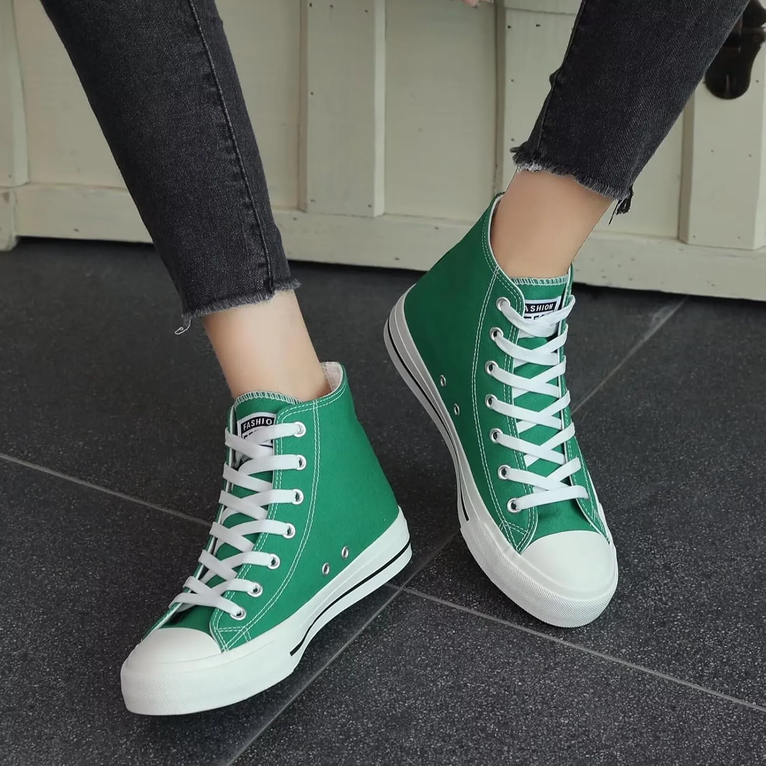 Rorbte Womens High Top Sneakers for Women Classic Lace Up Cotton Canvas Shoes Womens Casual Canvas Walking Shoes