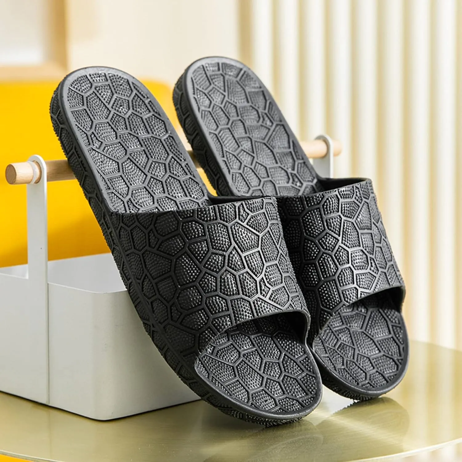 Shower Shoes Men's Athletic Outdoor Sandals Slides Shower Shoes for Living Room Pool Beach Spa Public Showers