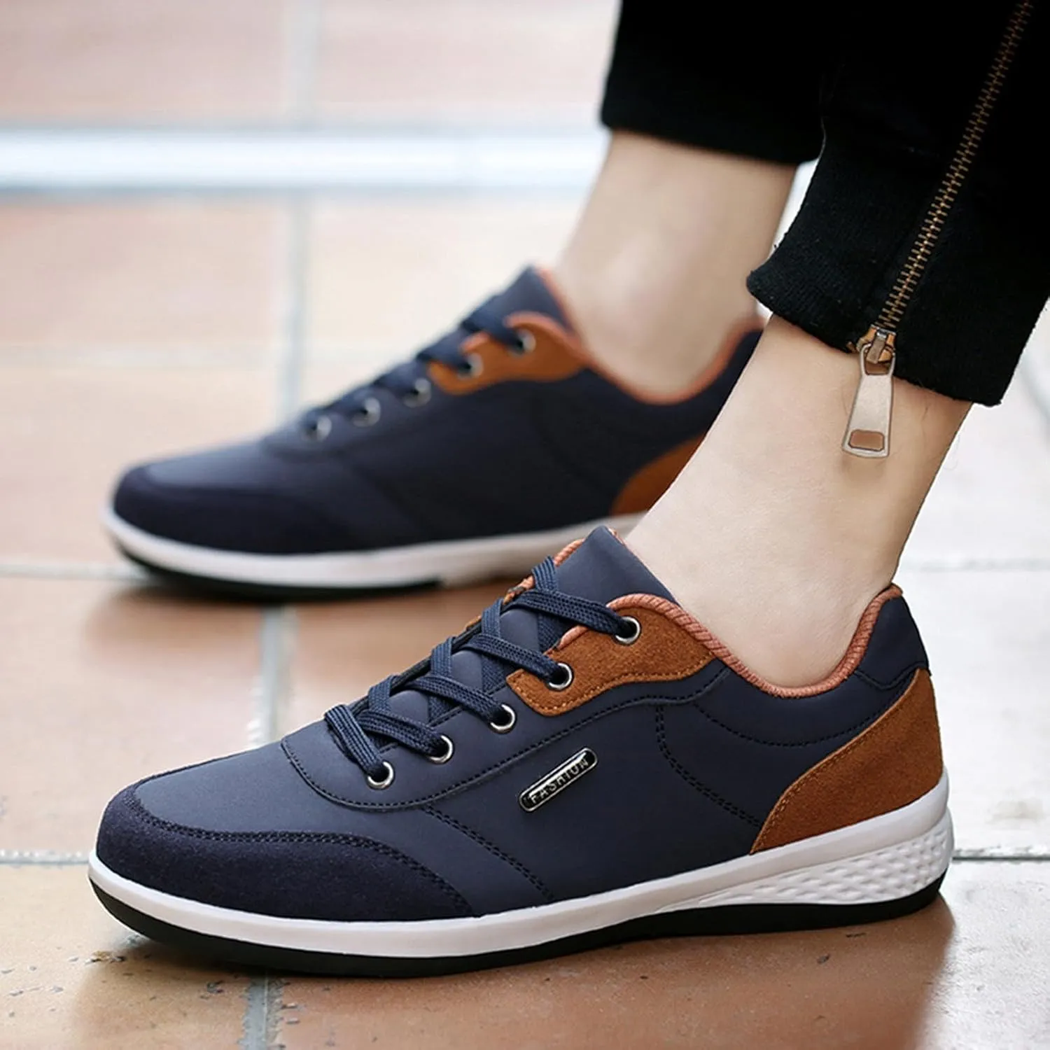 Slip on Walking Shoes Men Comfy PU Leather Memory Foam Breathable Fashion Sneakers Lace Up Non Slip Arch Support Cushioning Workout Tennis Shoes Wide Width