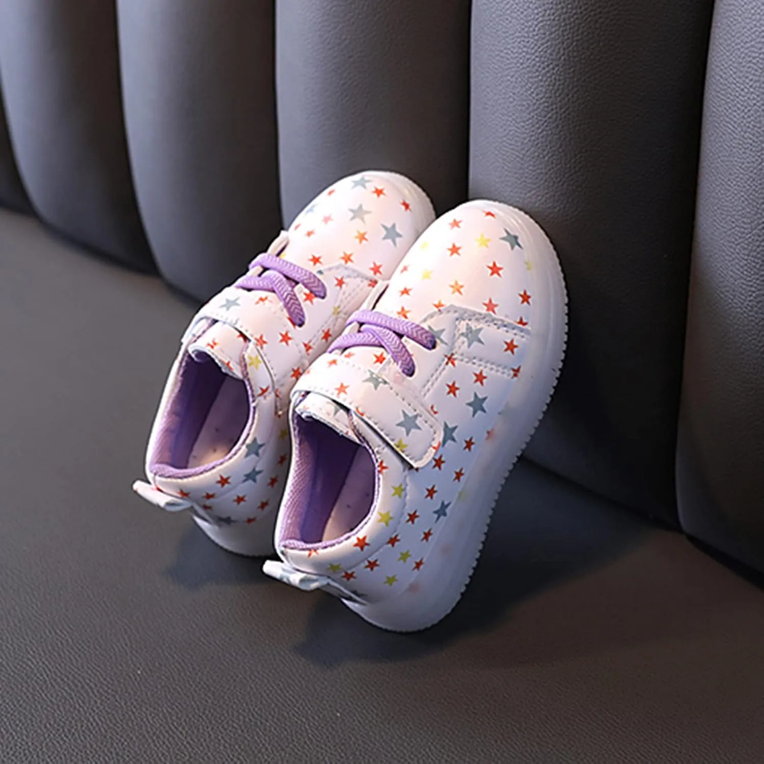 Sneakers for Girls Outdoor Shoes Tennis Hook and Loops Flashing Lightweight Kids Walking Adorable Luminous Sport Gifts