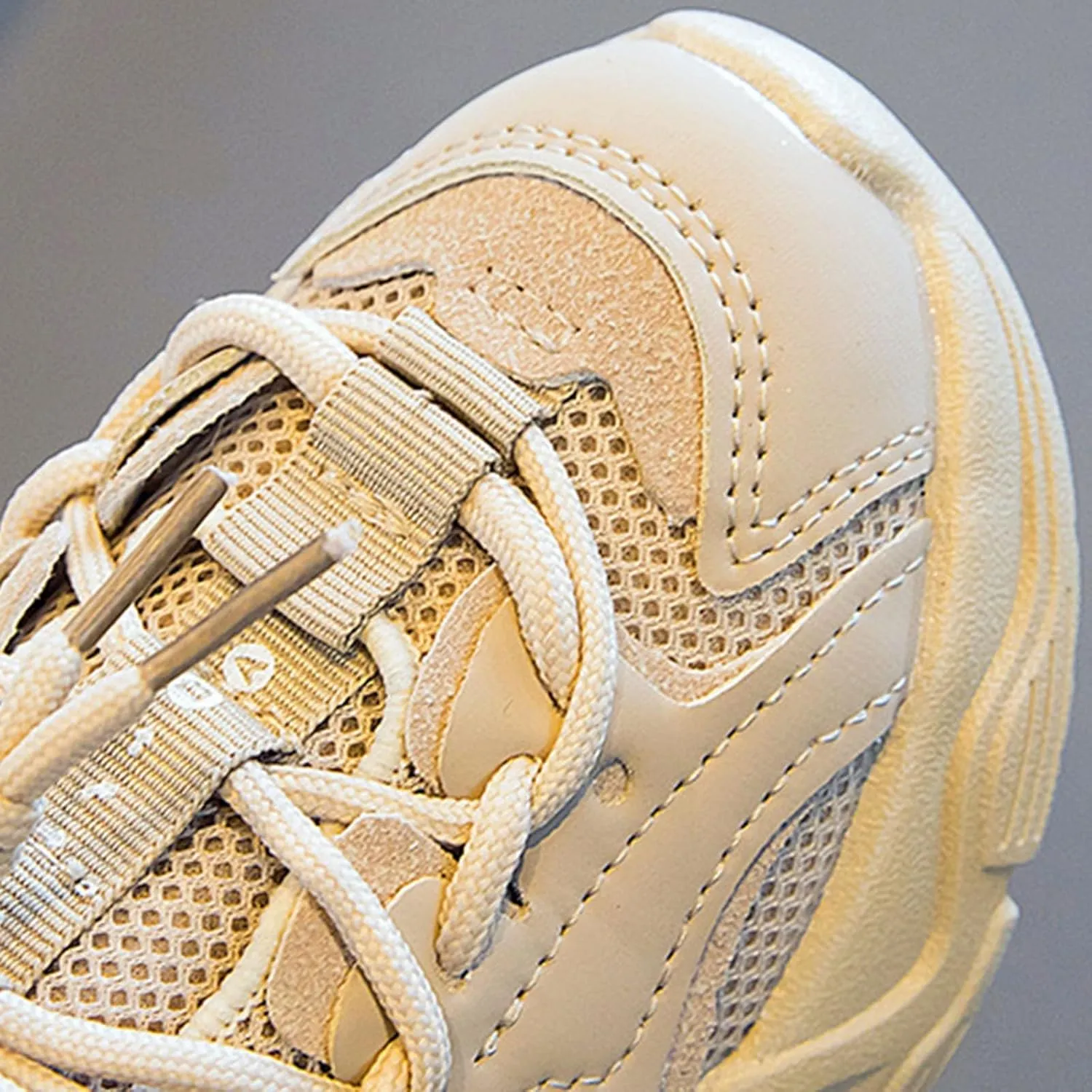 Spring and Summer New Multi Color Solid Mesh Shoes Lightweight and Breathable Children's Fashion Tennis Shoes
