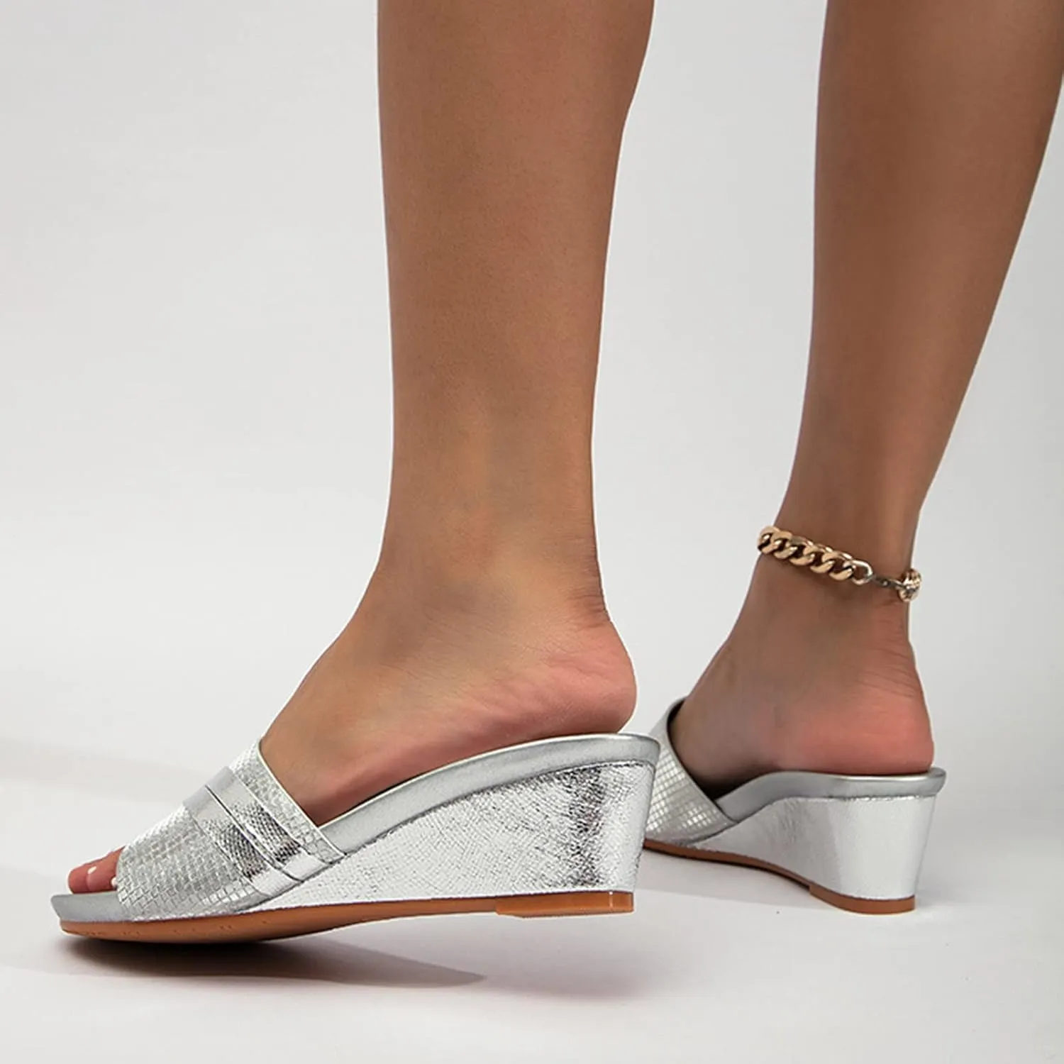 Summer Sandals for Women Fashion Summer Women Slippers Wedge Heel Middle Heel Slip On Fish Mouth Open Toe Simple Design