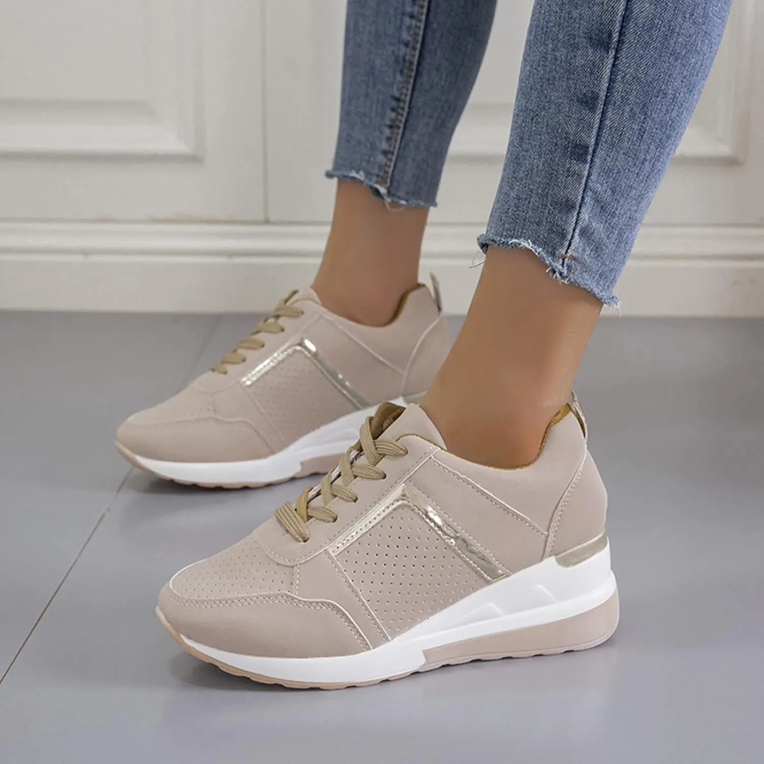 Walking Sneakers for Women Slip on Sneakers Lightweight Casual Shoes for Womens Thick Sole Wedges Walking Shoes