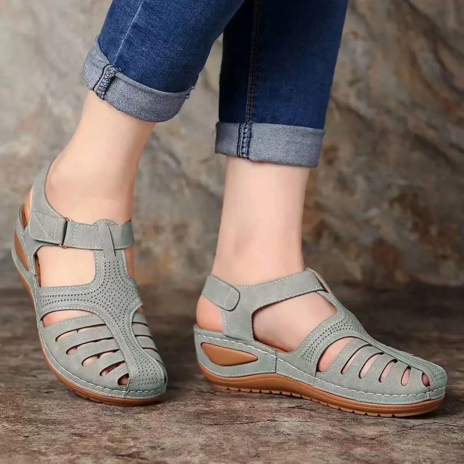 Women Comfortable Flat Sandals: Summer Sandals Casual Bohemia Gladiator Closed Toe Wedge Shoes Fisherman Sandal Ankle Strap Slip on Platform Sandal 2025