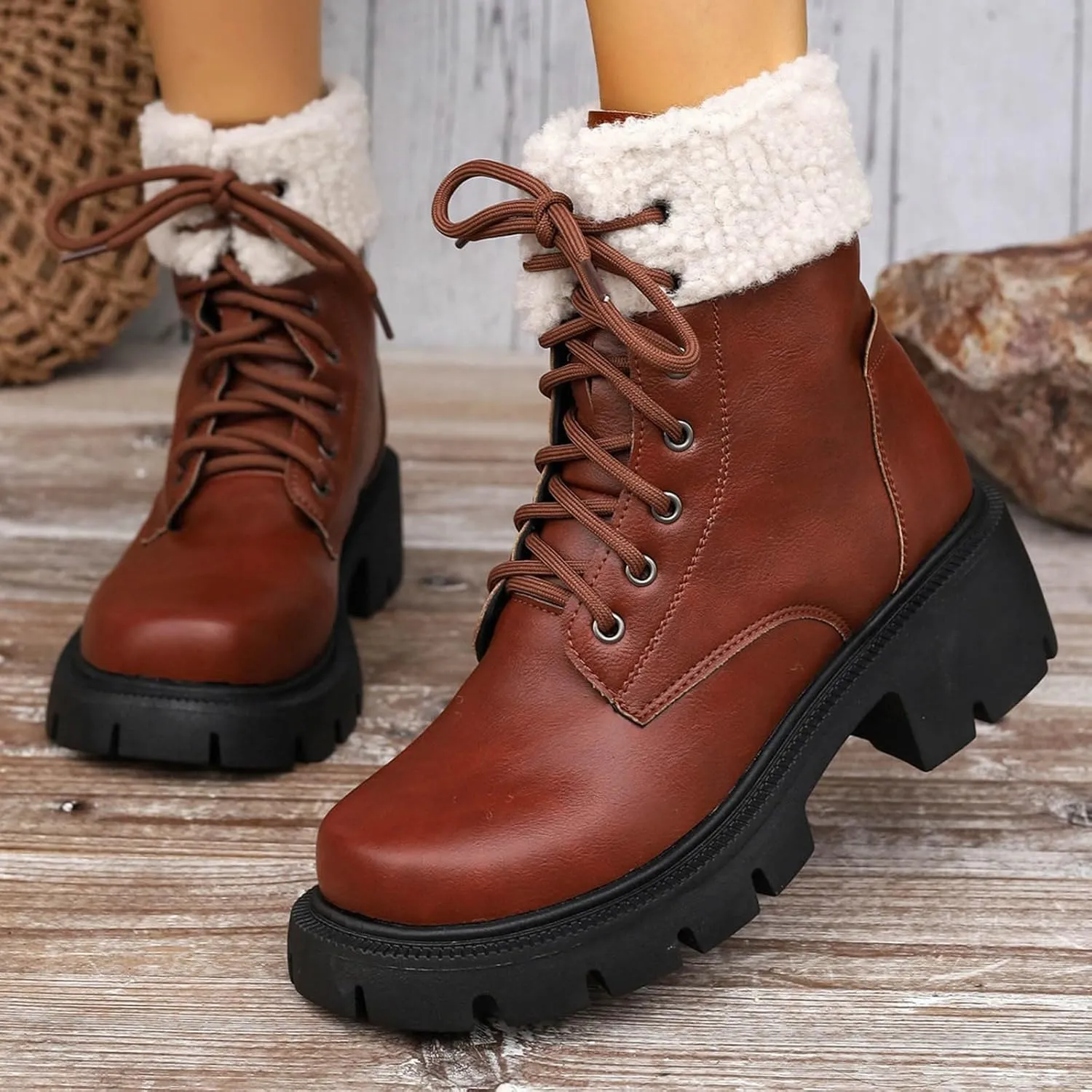 Women's Lace Up Combat Boots Low Heel Ankle Booties Womens Winter Snow Boots Warm Fur Lined Water-resistan Ankle Boots Chunky Block Heel Anti-Slip Leather Boots Platform Lug Sole Chelsea Boots