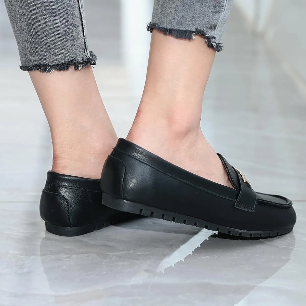 Womens Loafer Casual On Flat Shoes Classy and Comfortable