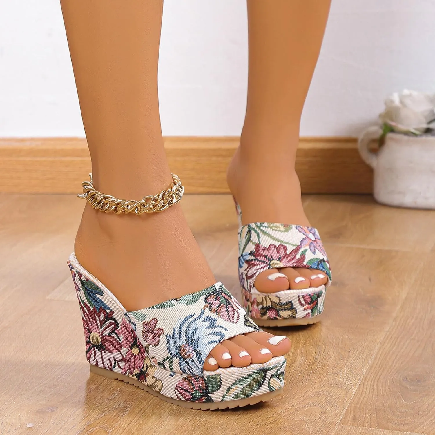 Womens Platform Wedge Sandals Open Toe Ankle Strap High Heeled Sandals Womens Casual Summer Stylish Floral Sandals