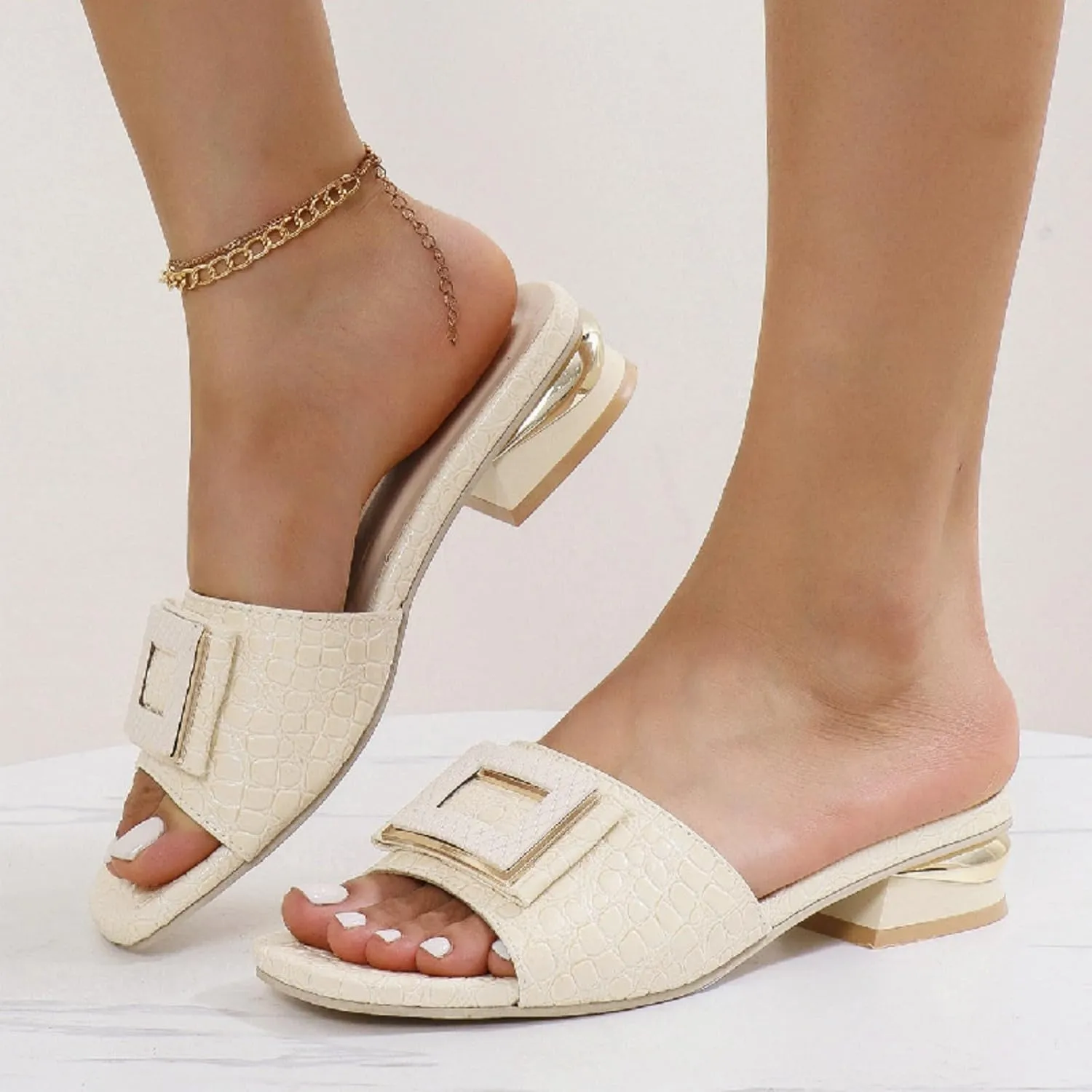 Women's Sandals Comfortable Low Chunky Heels Open Toe Flats Slide Sandals for Dressy Casual Daily Walking Wear Shoes