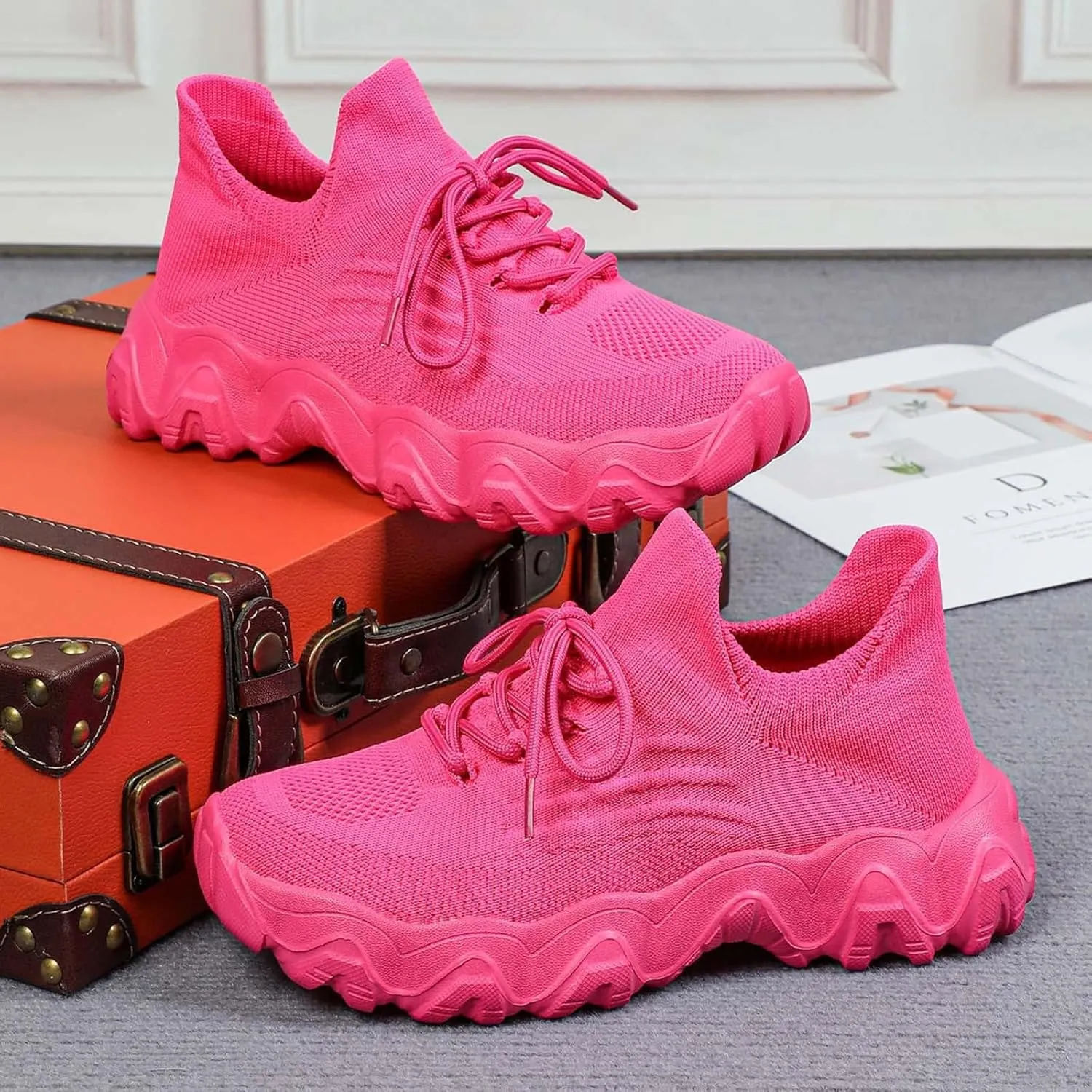 Women's Slip On Walking Shoes Sneakers Women Walking Tennis Shoes Lightweight Casual Sneakers for Gym Travel Work