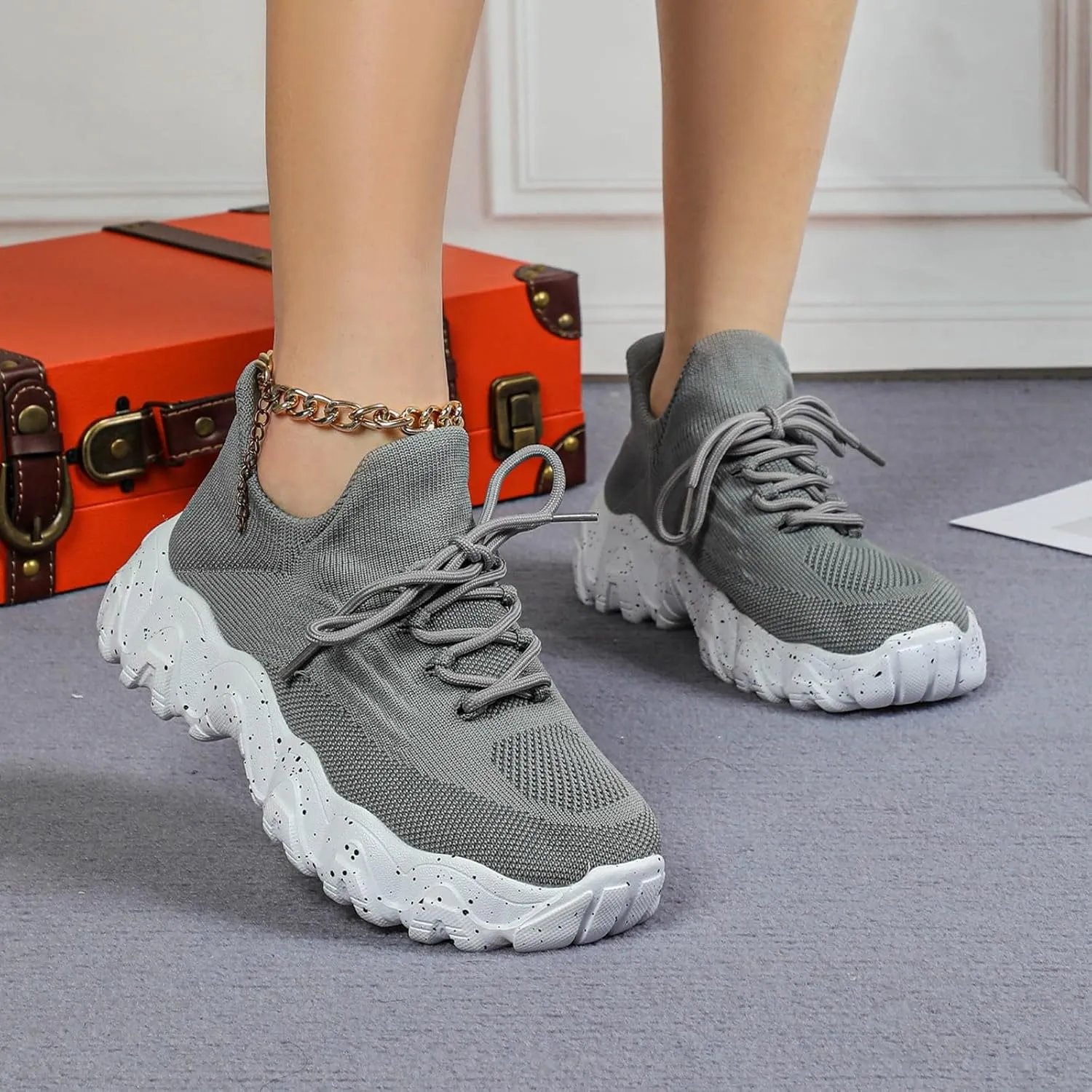 Women's Slip On Walking Shoes Sneakers Women Walking Tennis Shoes Lightweight Casual Sneakers for Gym Travel Work