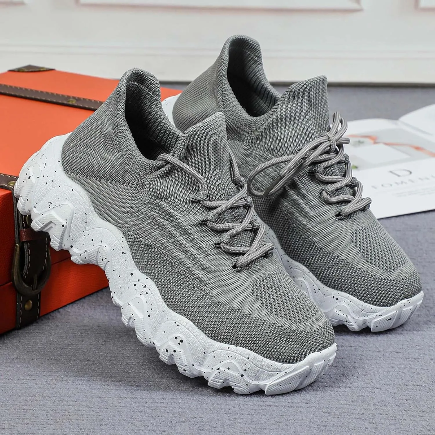 Women's Slip On Walking Shoes Sneakers Women Walking Tennis Shoes Lightweight Casual Sneakers for Gym Travel Work