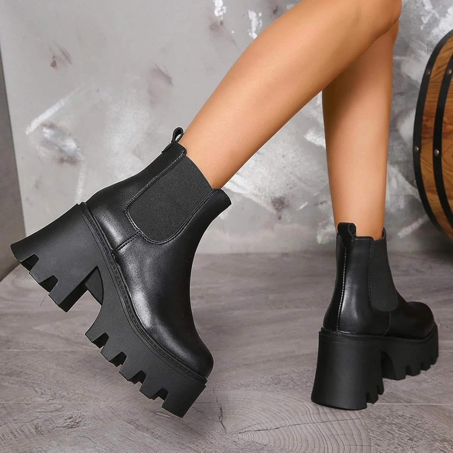 Women's Walking Boots Solid Leather Face Thick High Heel Thick Sole Short Boots Lug Sole Women Western Boots Wide Calf