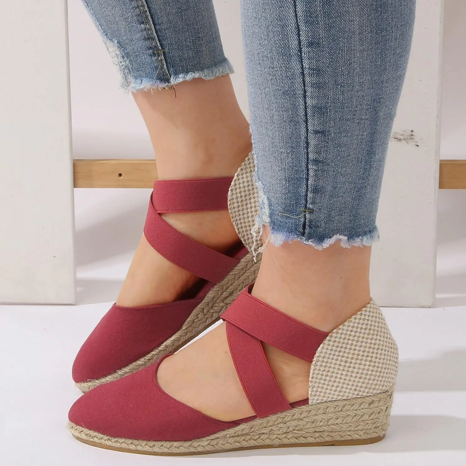 Womens Wedge Sandals Flower Low Heel Dressy Sandals Summer Platform Comfortable Low Wedges Womens Sandal