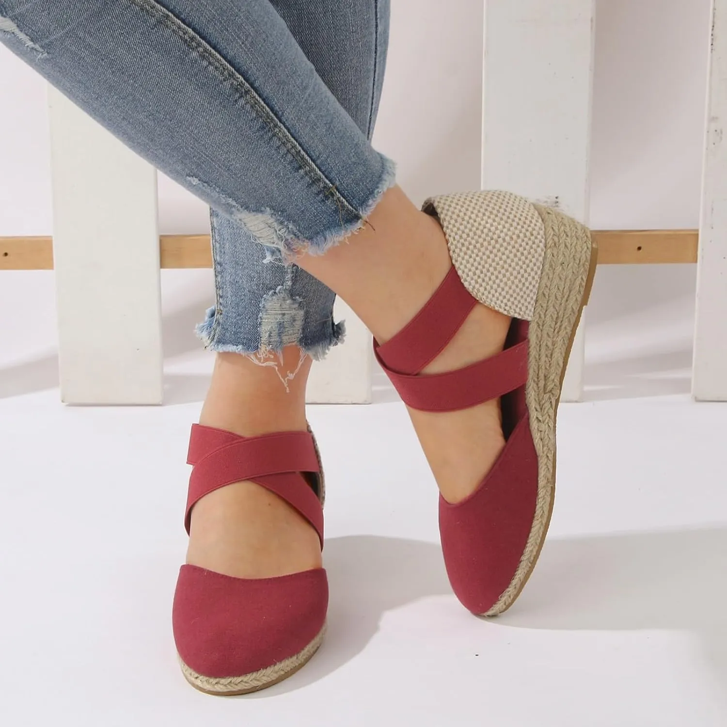 Womens Wedge Sandals Flower Low Heel Dressy Sandals Summer Platform Comfortable Low Wedges Womens Sandal