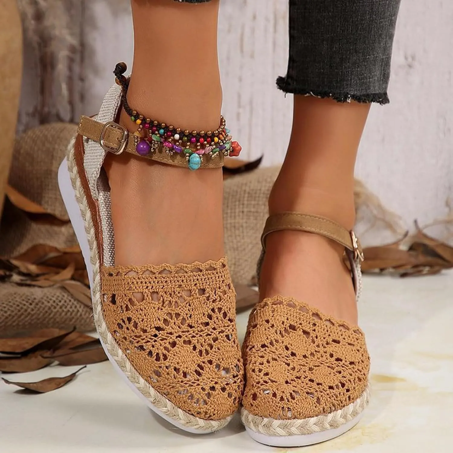 Womens Wedge Sandals Women's Shoes With Closed Toe And Wedge Heels Fashionable And Casual Hollow Woven Pointed Sandals